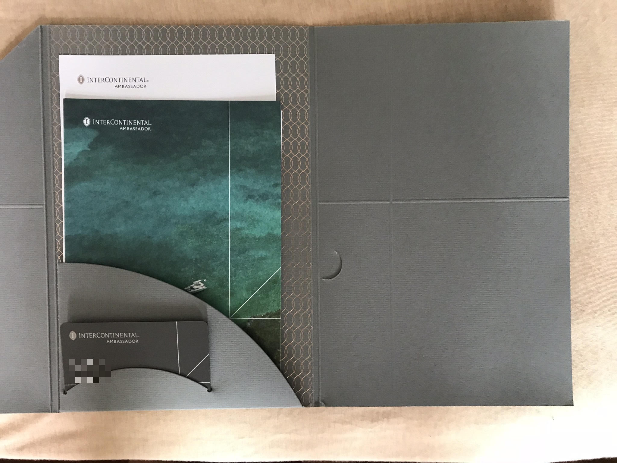 インターコンチネンタルのプラチナ・アンバサダーのメンバーシップキットが届く。目指せSpire会員