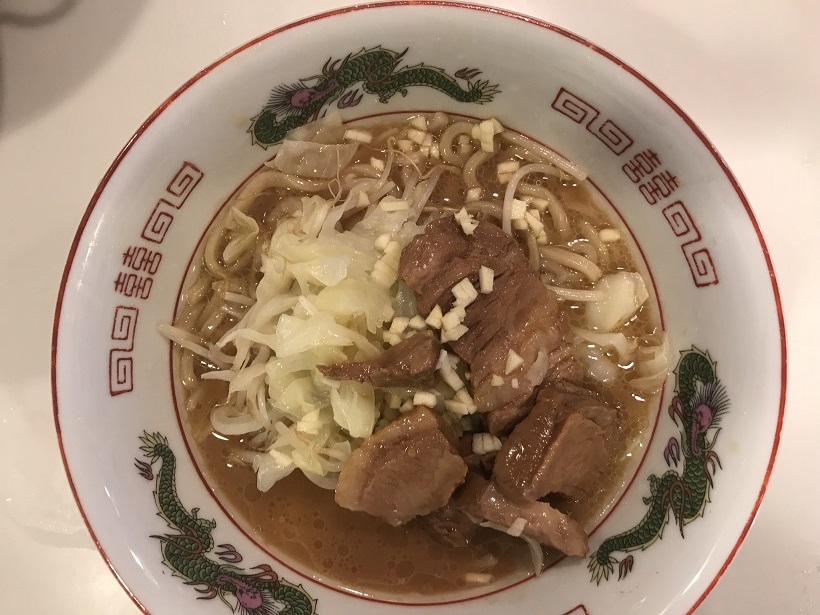 週末は家でラーメン二郎。この「家二郎」ラーメンセットはやっぱり手軽でおいしいぞ。