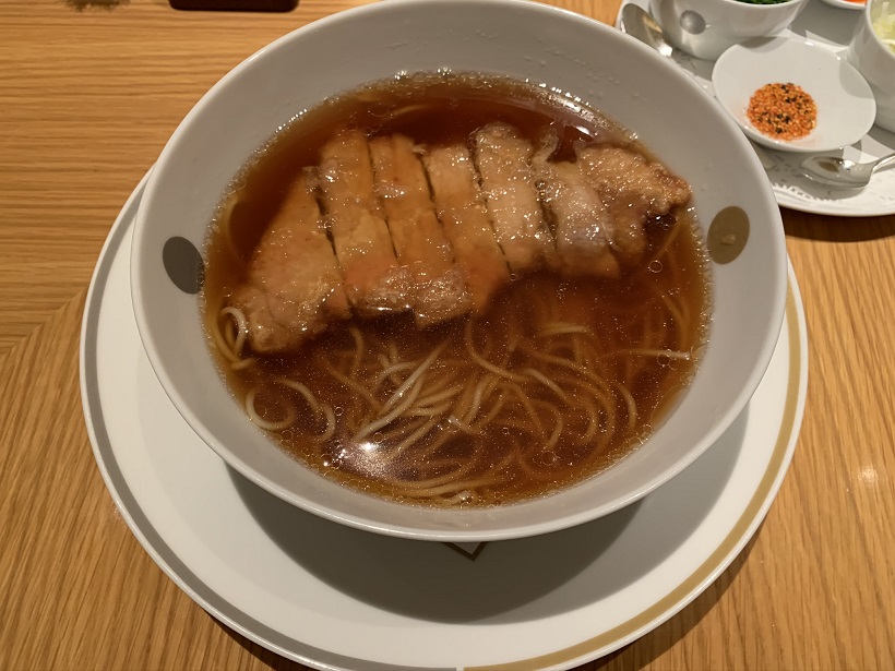 キャピトルホテル 東急のオリガミであの伝説の排骨拉麺（パーコー麺）を食す