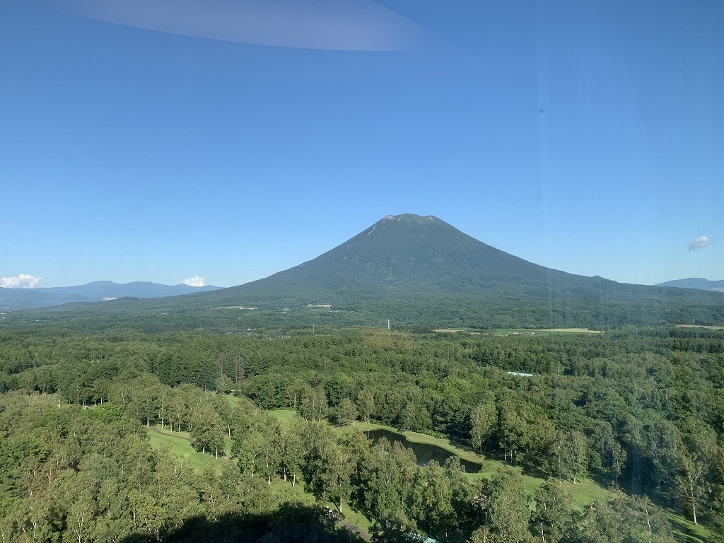 [宿泊記]ヒルトンニセコビレッジは羊蹄山の眺めと温泉で快適リゾートライフが楽しめます