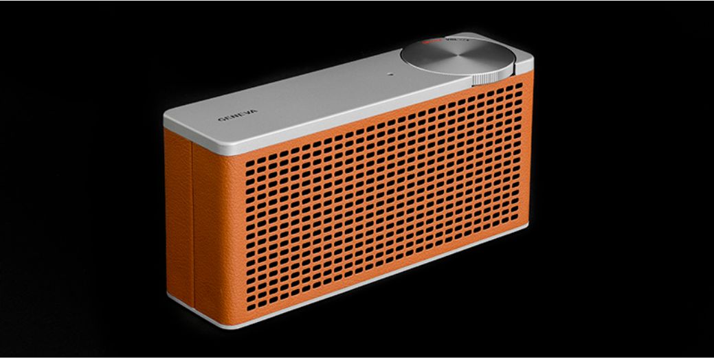 2020年のブラックフライデーの最初の買い物は、GENEVA製のポータブルBluetoothスピーカーTouring XSで決まり。音、かなりいいよ。
