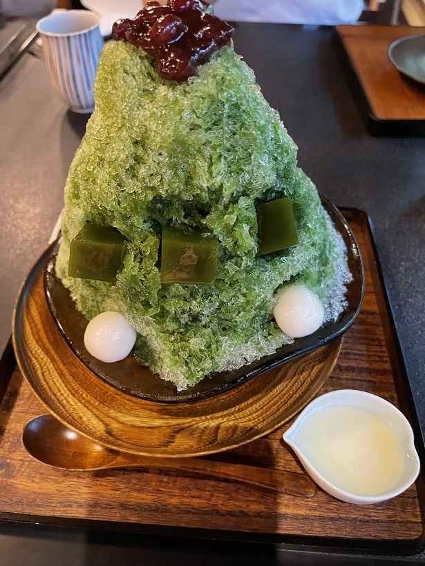 菊乃井のカフェ「Salon de Muge」（無碍山房）で噂の抹茶パフェを食す