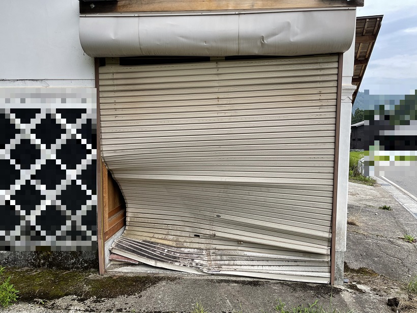（物損事故その1）レンタカーで対物破損の事故を起こす。警察に届けて、事故証明はすぐに貰えず。後は、民民でと