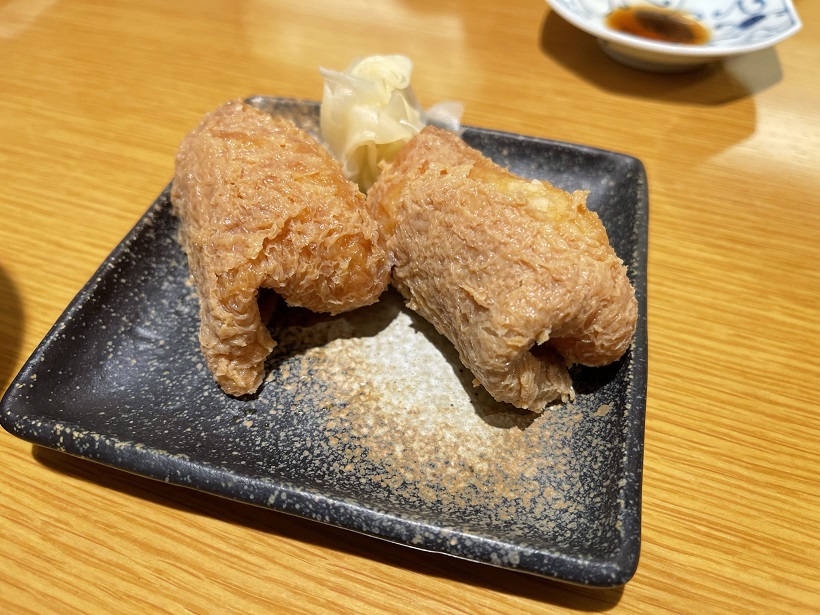 東京もアルコール解禁！スマイル商品券で六本木の「おつな寿司」へ急行。やっぱり“いなり”は最高だね