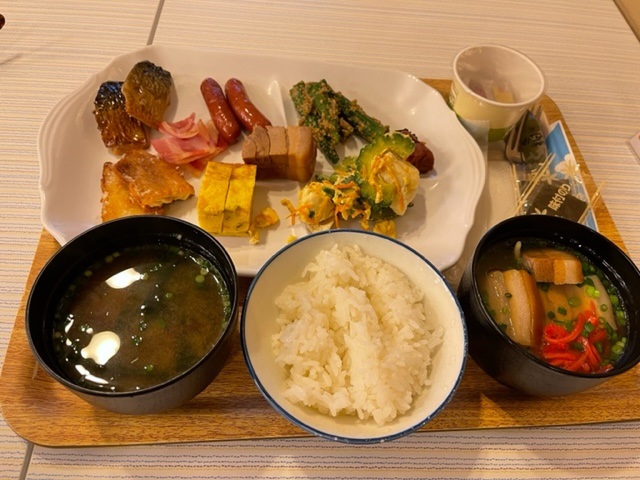 ［宿泊記・石垣］一人旅ならベッセルホテル石垣島はコスパが最高に良いよ、朝食ビュッフェは充実