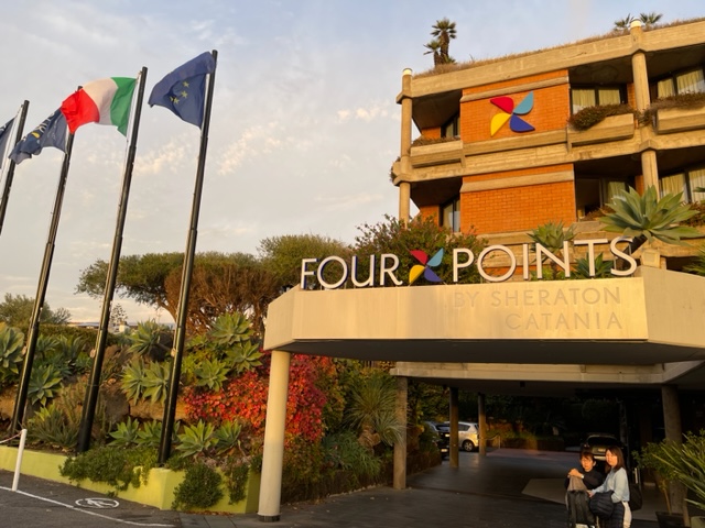 ［シチリア・ミラノ旅行記6］カターニャの「Four Points by Sheraton」は街から少し離れているが、お薦めできるホテル、風光明媚だよ