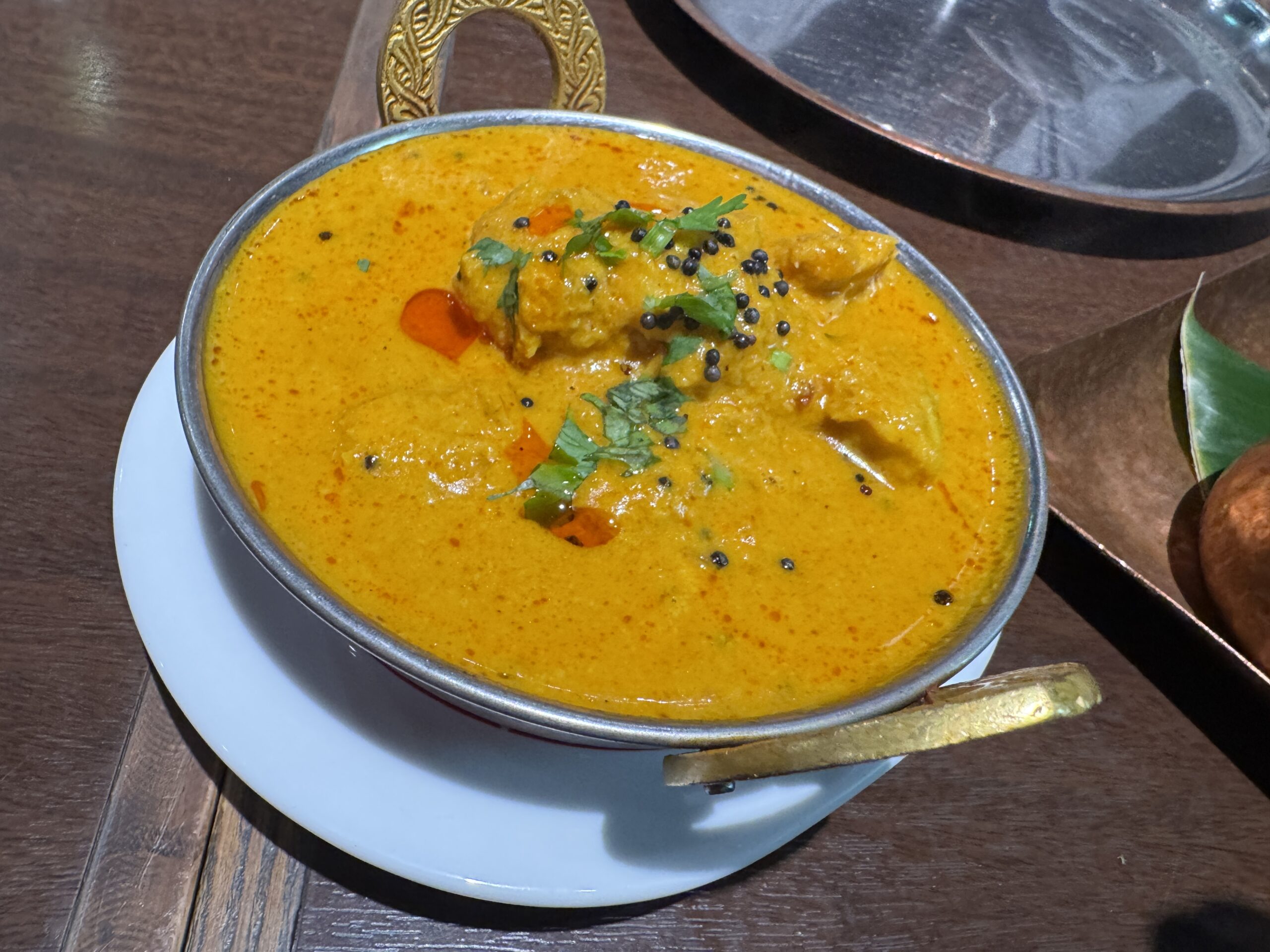 銀座のインド料理屋の「バンゲラズキッチン」、やっぱり東京一うまいカレー
