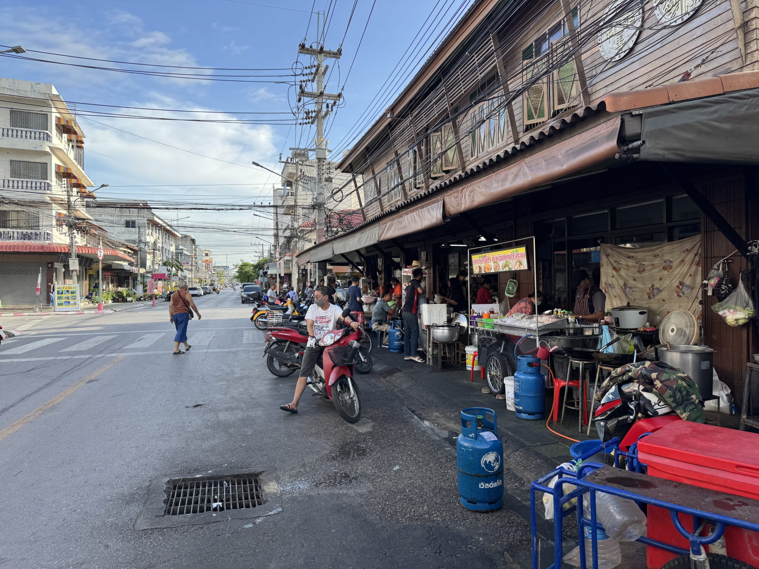 ［マレー鉄道旅2024-5月］ホワヒンの名物朝食、ジェック ピア コーヒーショップで